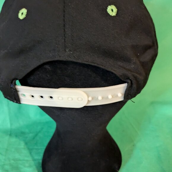 Green skull cap - Picture 2 of 3